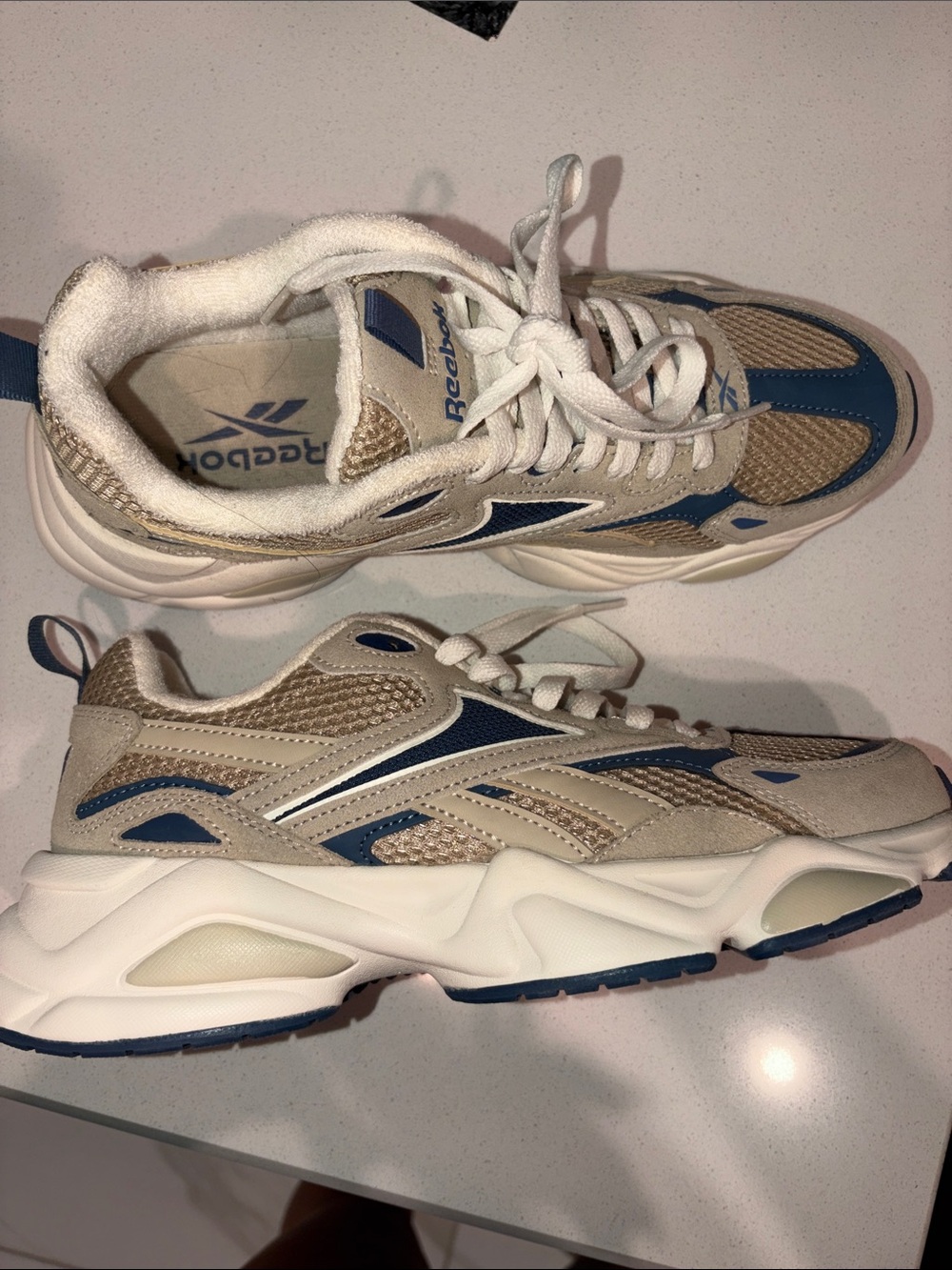 Reebok Men’s Beige and Blue Chunky Mesh Sneakers